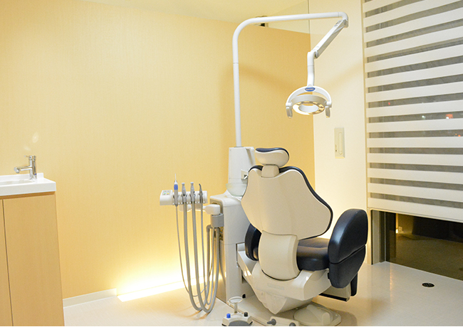 八潮市の林歯科クリニックの診療室の写真